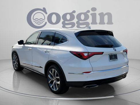 Used 2023 Acura MDX FWD w/ Technology Package image 2