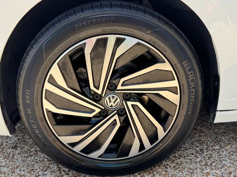 Used 2020 Volkswagen Jetta SEL image 35