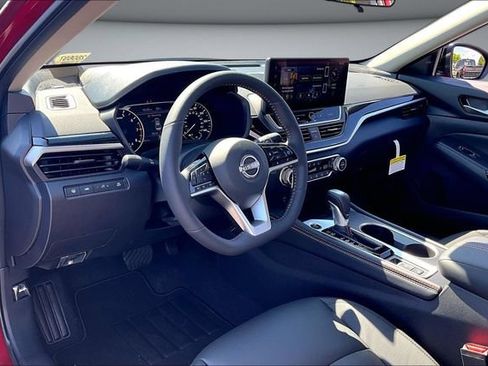 New 2026 Nissan Altima 2.5 SR w/ SR Premium Package FWD image 7