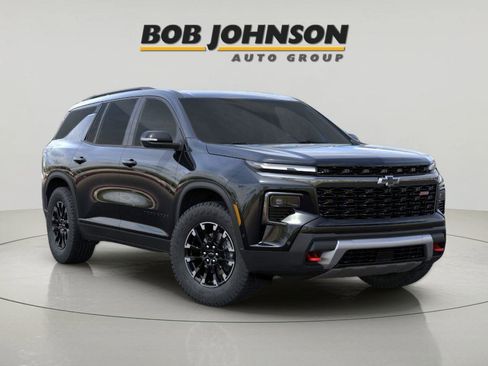 New 2026 Chevrolet Traverse Z71 w/ Enhanced Driving Package image 1