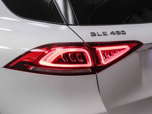 Certified 2022 Mercedes-Benz GLE 450 4MATIC image 7
