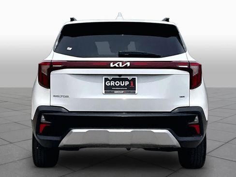 Used 2024 Kia Seltos SX AWD/4WD image 5