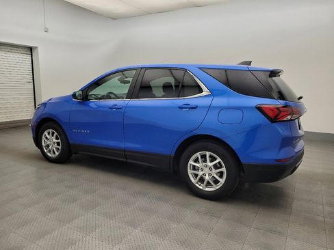 Used 2024 Chevrolet Equinox LT image 3