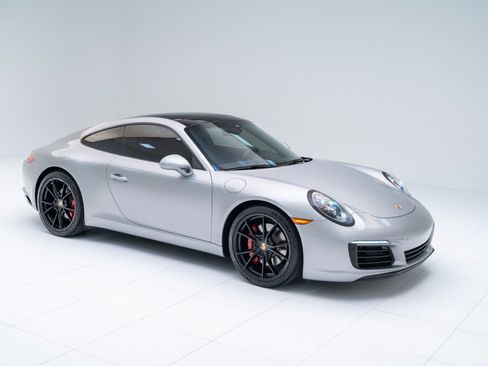 Used 2018 Porsche 911 Carrera S RWD image 7