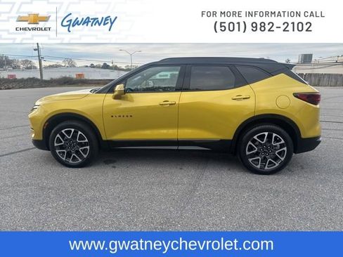 Used 2023 Chevrolet Blazer RS w/ LPO, Floor Liner Package image 8