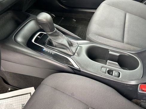 Used 2024 Toyota Corolla LE image 27