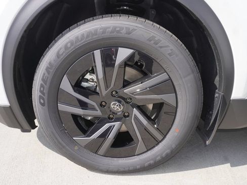 New 2026 Toyota C-HR AWD/4WD image 16