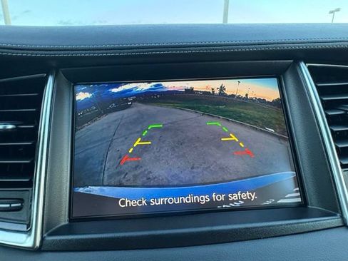 Used 2019 INFINITI QX50 Pure AWD/4WD image 22