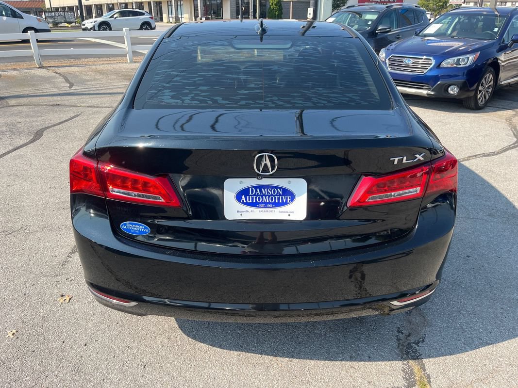Used 2019 Acura TLX w/ Technology Package FWD image 4