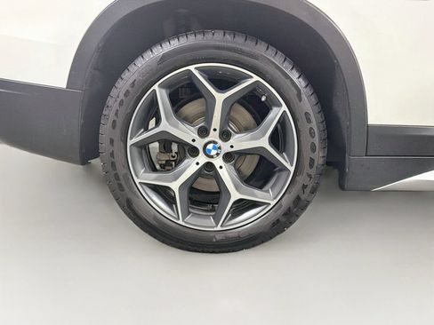 Used 2017 BMW X1 xDrive28i AWD/4WD image 33