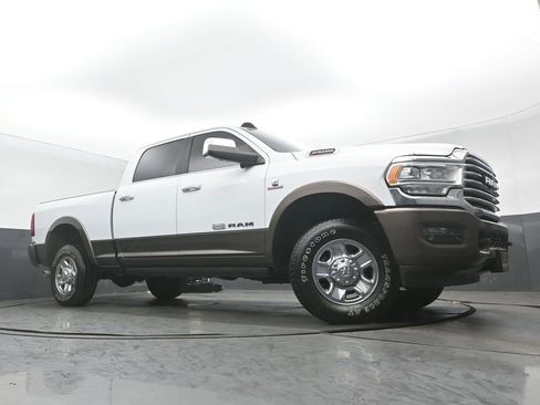 Used 2022 RAM 2500 Limited image 9