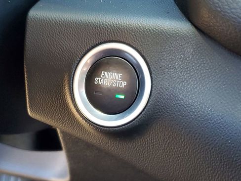 Certified 2022 GMC Terrain SLT image 17