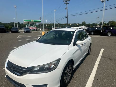Used 2014 Honda Accord LX image 13