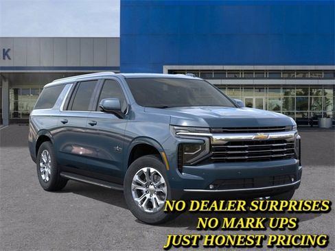 New 2026 Chevrolet Suburban LT w/ Comfort Package image 7