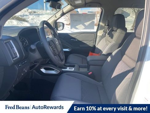 New 2026 Nissan Frontier SV w/ SV Convenience Package AWD/4WD image 9