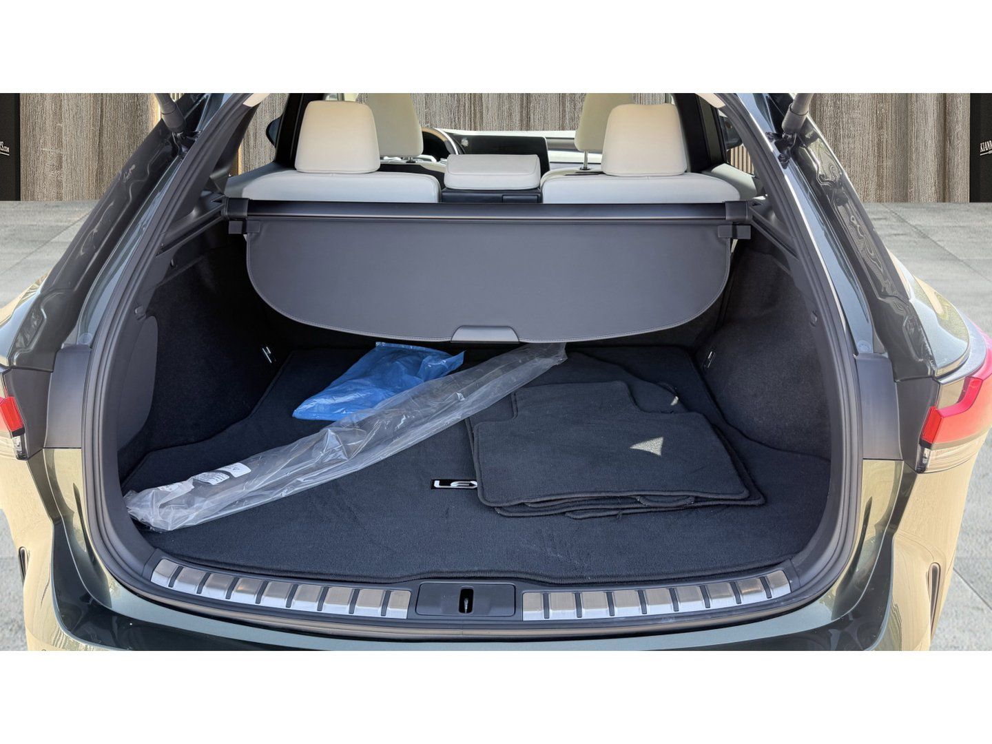 Used 2026 Lexus RX 350 Premium Plus w/ Accessory Package (Z1) FWD image 10