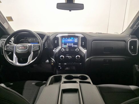 Used 2019 GMC Sierra 1500 SLE image 2