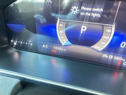 Used 2025 Volkswagen Jetta SE image 41