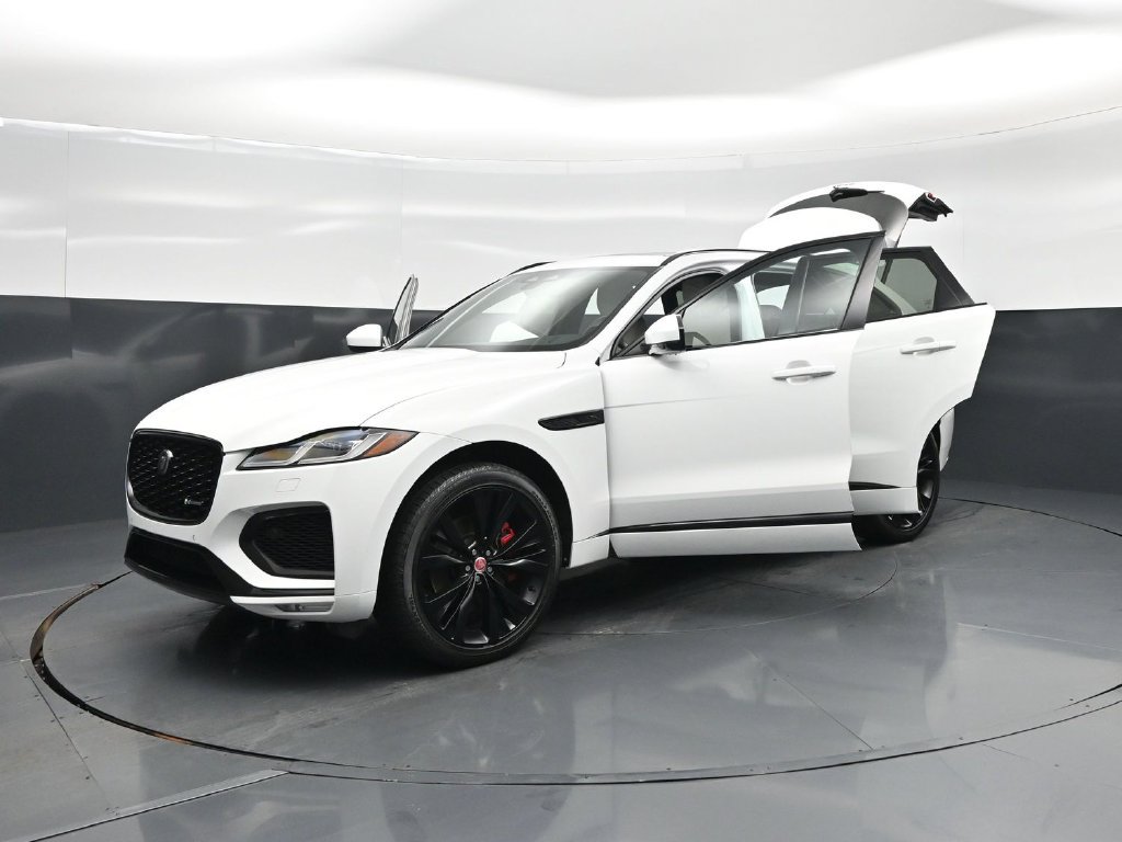 Used 2023 Jaguar F-PACE R-Dynamic S AWD/4WD image 26