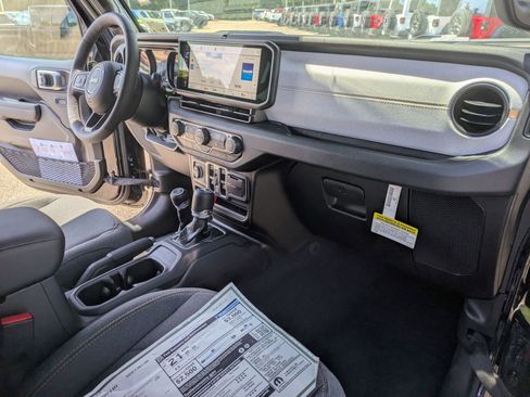 New 2025 Jeep Wrangler Sport S image 23