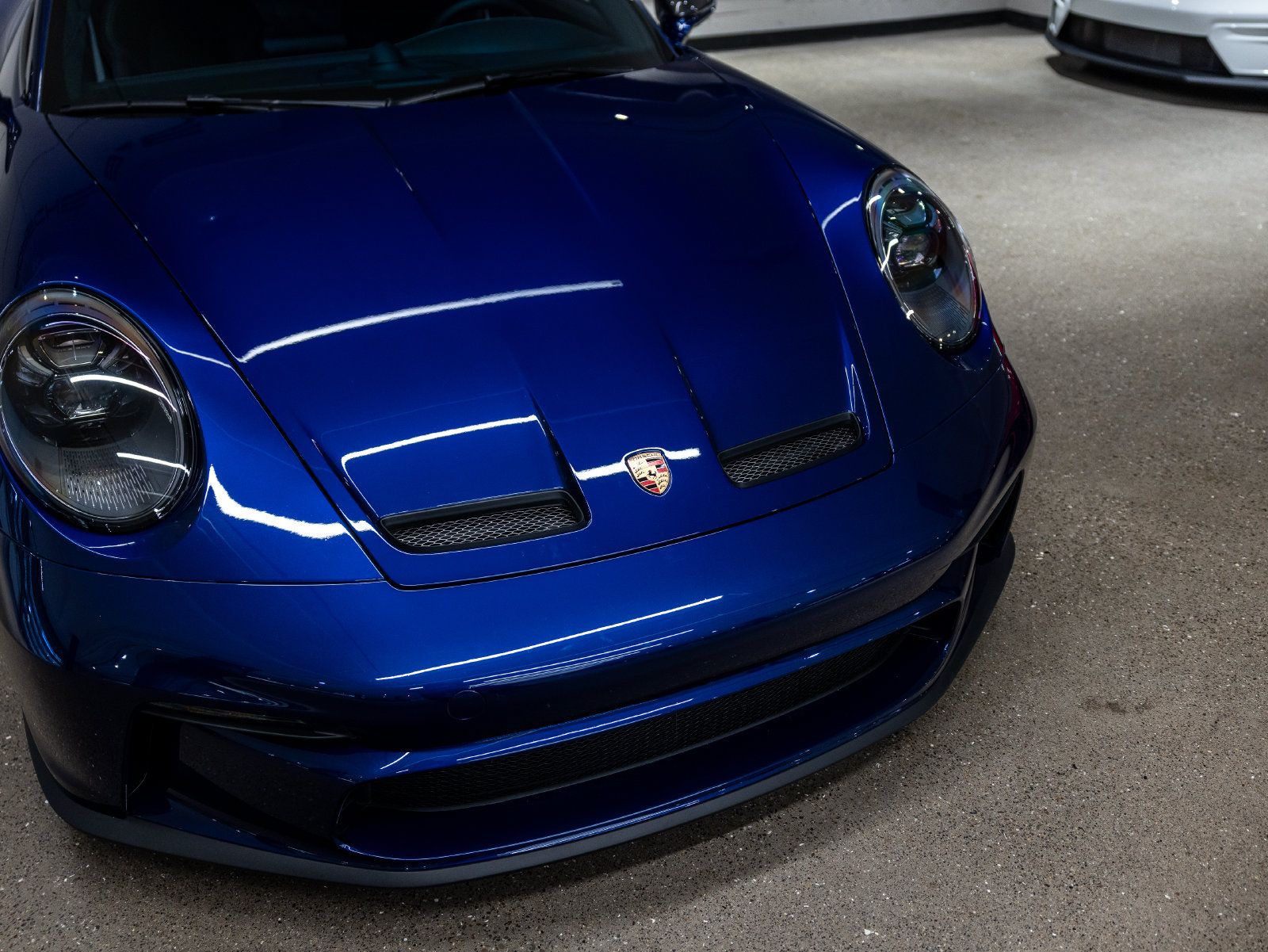 Certified 2023 Porsche 911 GT3 RWD image 13
