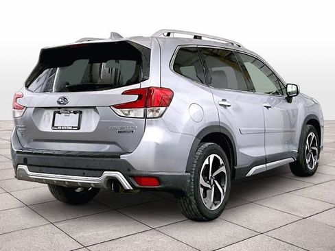Used 2022 Subaru Forester Touring w/ Popular Package #3 AWD/4WD image 11