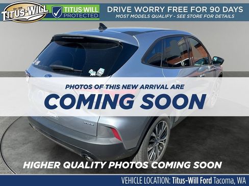 Used 2022 Ford Escape SE w/ SE Sport Appearance Package AWD/4WD image 5