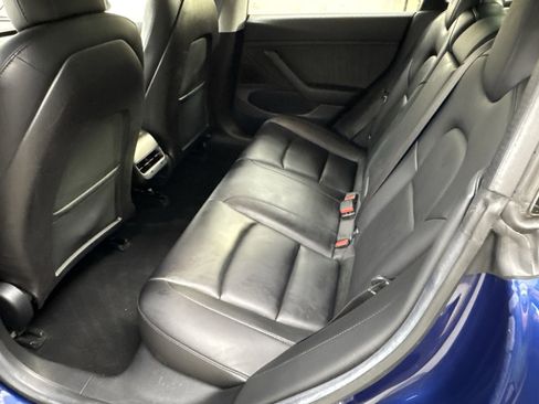 Used 2018 Tesla Model 3 Long Range RWD image 36