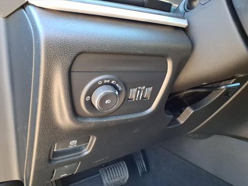 New 2025 Jeep Grand Cherokee Limited image 17