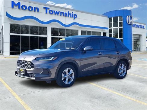 Used 2025 Honda HR-V LX image 3