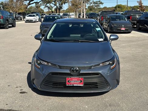 Certified 2025 Toyota Corolla LE image 10