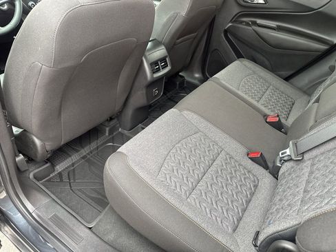 Used 2023 Chevrolet Equinox LT image 20