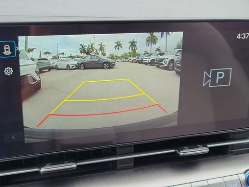 Certified 2026 Hyundai Kona SE image 22