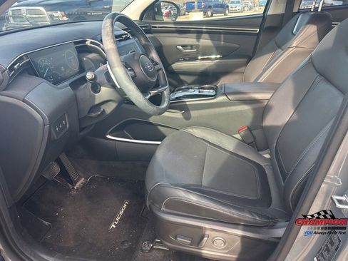 Used 2024 Hyundai Tucson Limited image 13