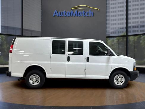 Used 2023 Chevrolet Express 2500 image 11