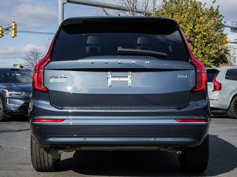 New 2026 Volvo XC90 B6 Plus w/ Protection Package image 6