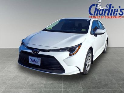 Used 2025 Toyota Corolla LE