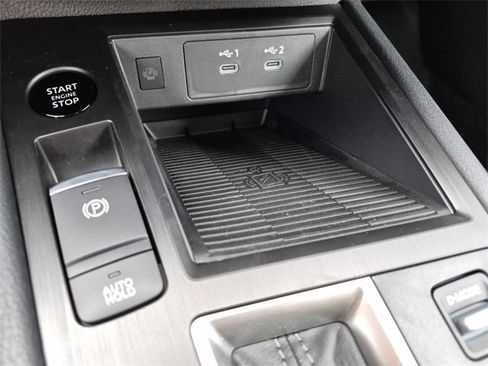 New 2026 Nissan Kicks SV w/ SV Premium Package image 18