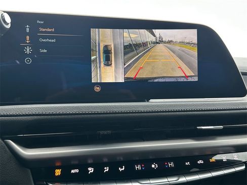 Certified 2025 Cadillac XT4 Premium Luxury image 23