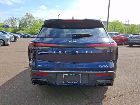 Certified 2024 INFINITI QX60 Luxe w/ Vision Package image 5