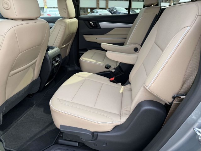 Used 2026 Buick Enclave Preferred w/ Super Cruise Package FWD image 12