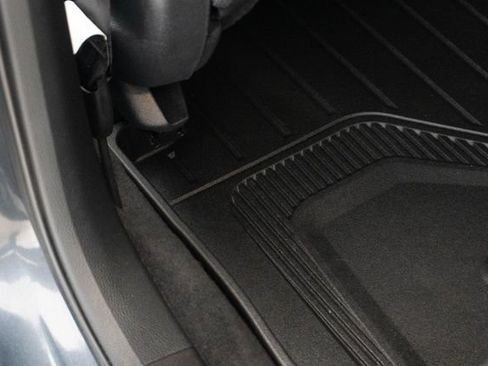 Used 2024 Honda CR-V Sport Touring image 11