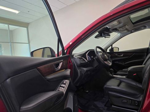 Used 2024 Subaru Ascent Touring AWD/4WD image 22