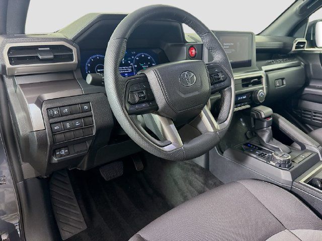 Used 2025 Toyota Tacoma TRD Off-Road AWD/4WD image 17