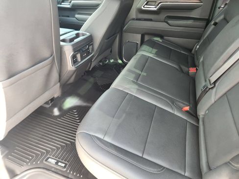 Used 2024 GMC Sierra 1500 SLT RWD image 33