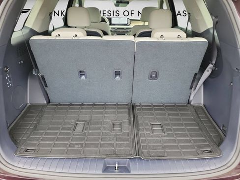Used 2024 Hyundai Palisade Limited FWD image 7