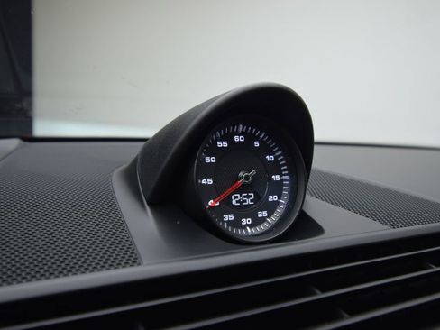 Used 2017 Porsche Panamera Turbo image 34