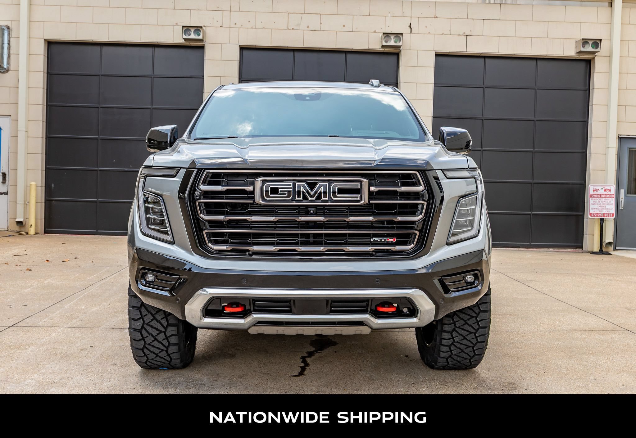 Used 2026 GMC Yukon AT4 Ultimate w/ LPO, Floor Liner Package AWD/4WD image 4