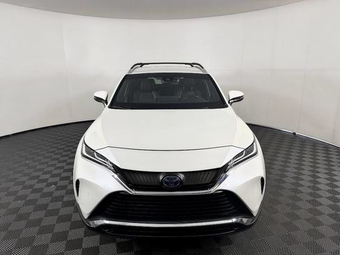 Used 2021 Toyota Venza XLE w/ Softex Package AWD/4WD image 4