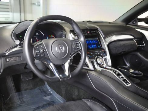 Used 2017 Acura NSX AWD/4WD image 13